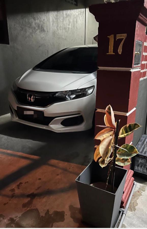 TheAtbas Homestay 17 in Seri Iskandar Perak 3 Bedroom Bota Bagian luar foto
